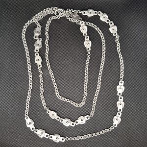 VINTAGE Crown Trafari Midcentury Timeless Silver-tone 54" Necklace 1937-1955